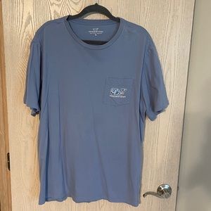 Vineyard Vines t shirt